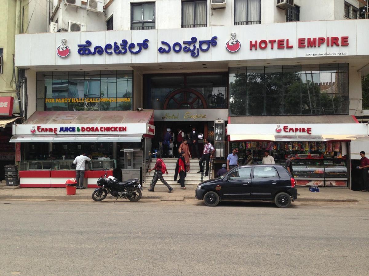Hotel Empire Central Street Bangalore Bagian luar foto